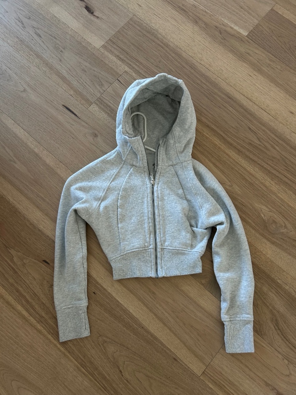 Lululemon Scuba Crop LIKE NEW
